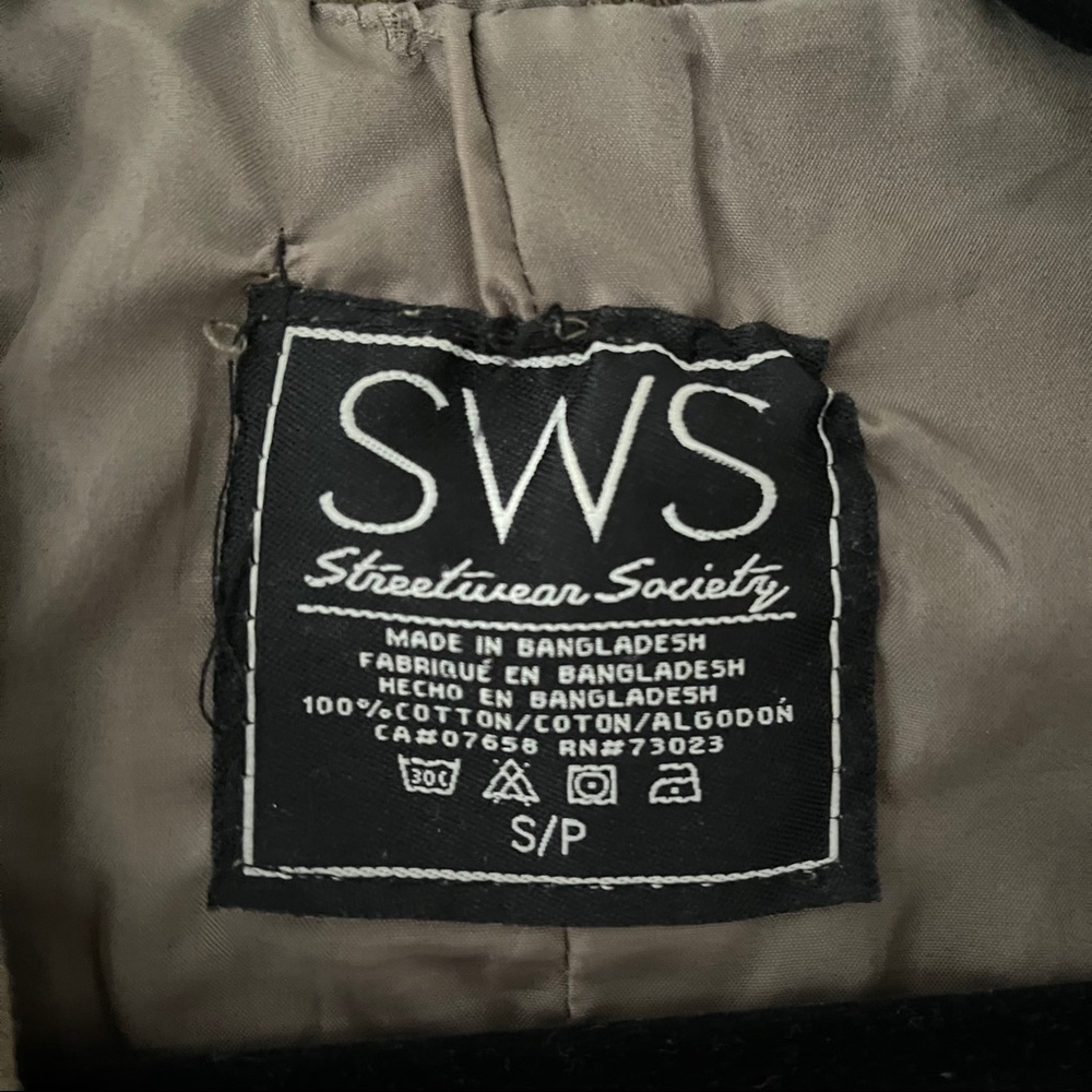 Army Green Fall Utility Jacket - Picture 10 of 10